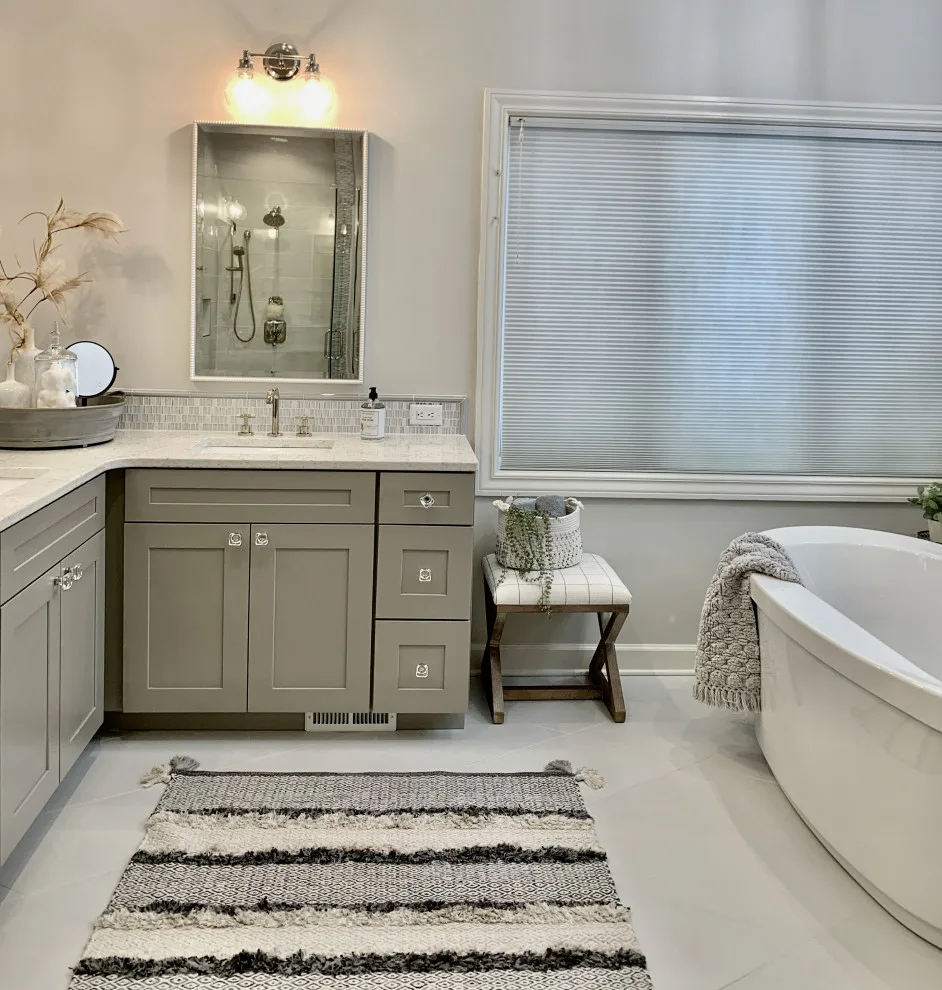 Spa-inspired bathroom by Design Phase - Photo 2