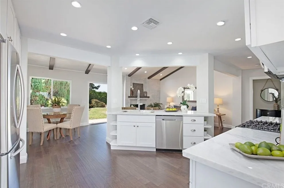 White Kitchen Staging by HOM Staging & Design - Photo 2