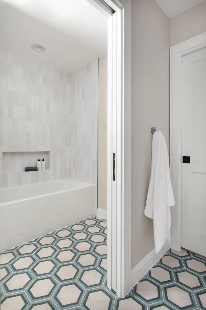 Downscale Renovation by Urbane Design - Photo 2
