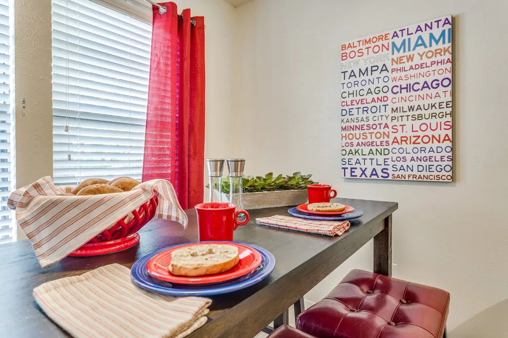STR 412 Reimagined by Mission Accomplished Interior Design & Staging - Photo 8