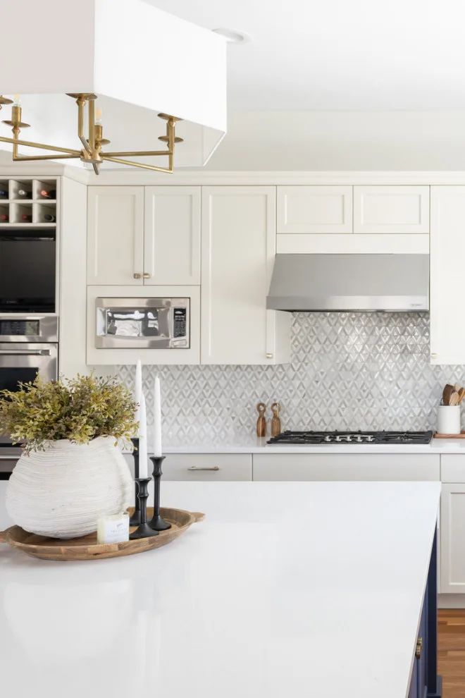 Sunny Oaks by Kari Campbell Interiors - Photo 11