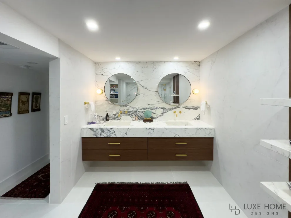 Luxe Home Designs - Photo 11
