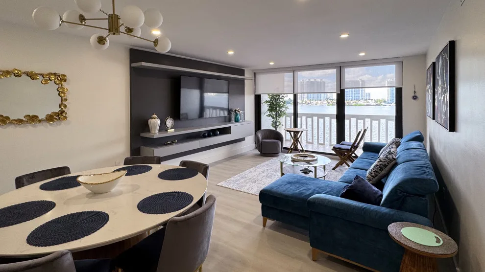 Sunny Isles, FL - Complete Renovation by Luxe Home Designs - Photo 5