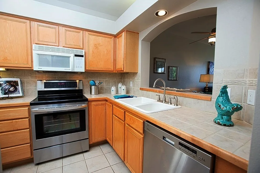 Valley of Surprises Condominiums by Sarah Waddell, Pomeroy House Interiors - Photo 9