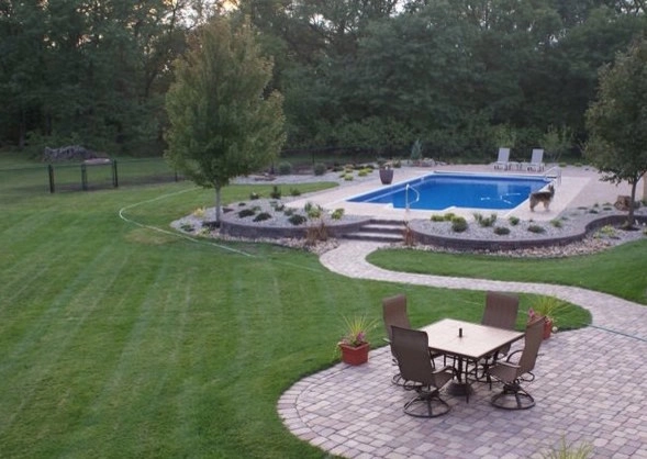 Ray's Lawn & Home Care - Photo 10