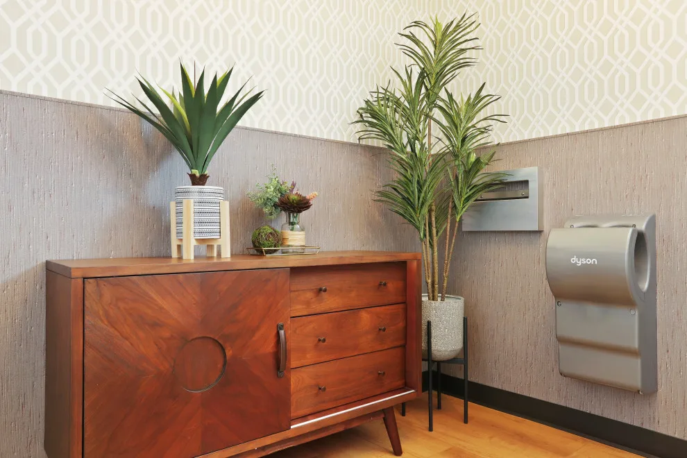 Takapa Media Workspace by LHK Interiors - Photo 22