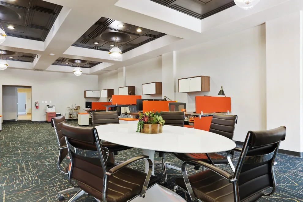 Takapa Media Workspace by LHK Interiors - Photo 8