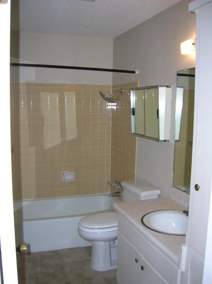 Tallwood - Townhome Remodel by Making Spaces Work - Photo 2