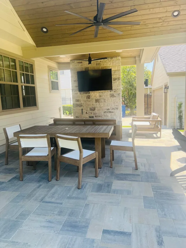 Texas Personalized Patios by Kathleen Newhouse Interiors - Photo 3