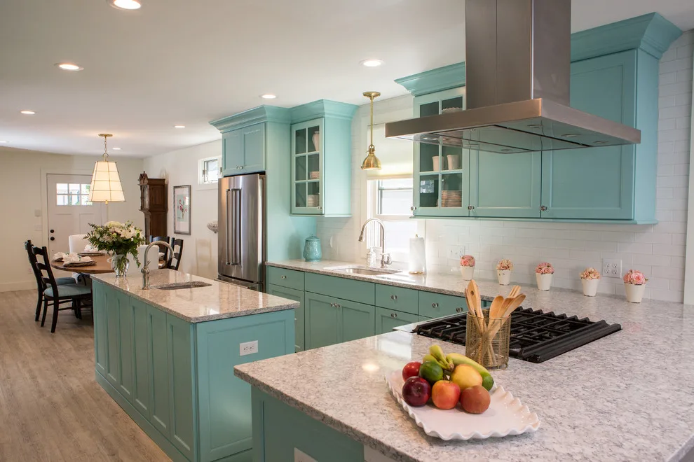 Aqua Shore Cottage by Welcome Home Design Group - Photo 8