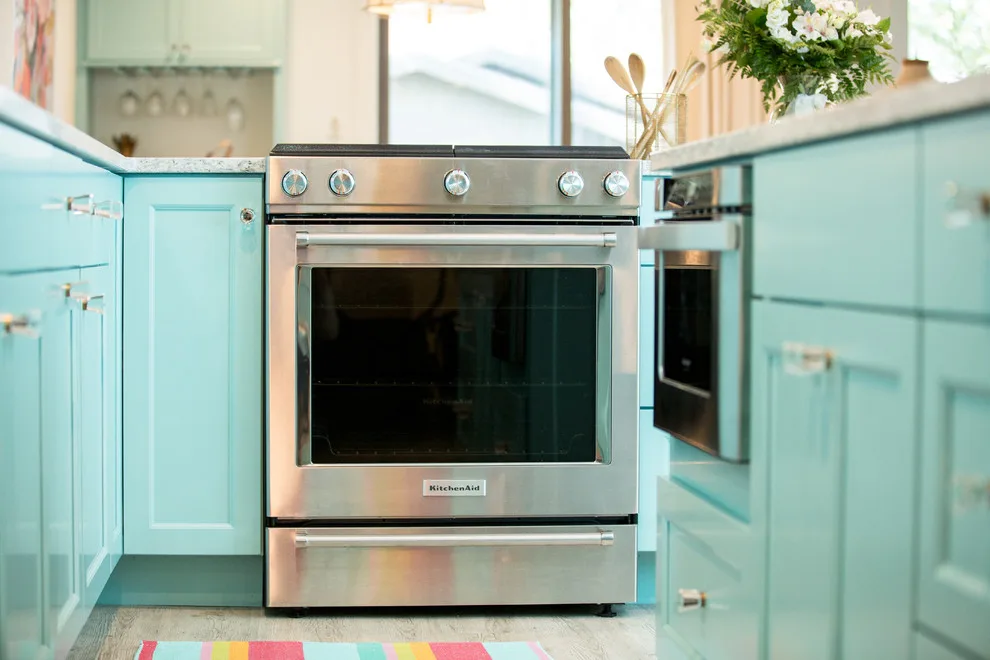 Aqua Shore Cottage by Welcome Home Design Group - Photo 20