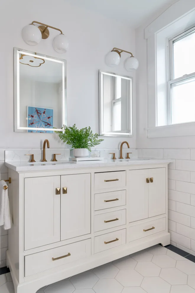 Adolescent Restroom by KH Interiors - Photo 2