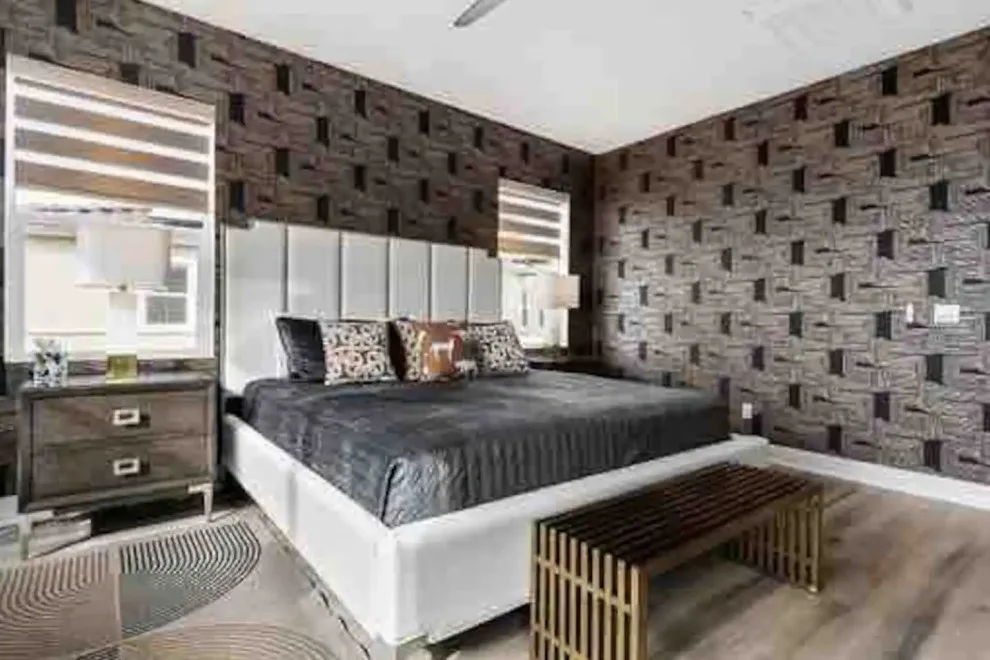 Lago Terra AirBNB by Deisi Vazquez Interiors - Photo 4
