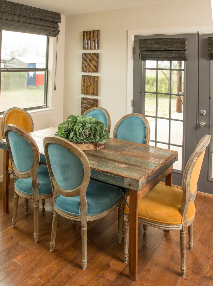 Texas Ranch-Themed Airbnb Home by Ruthie Staalsen Interiors - Photo 42
