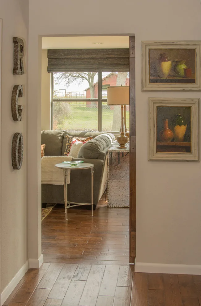 Texas Ranch-Themed Airbnb Home by Ruthie Staalsen Interiors - Photo 43