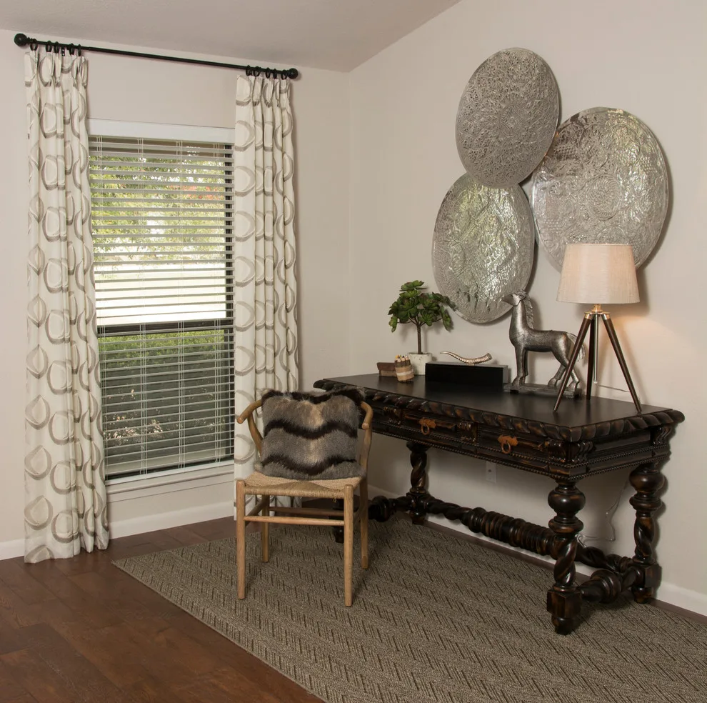Texas Ranch-Themed Airbnb Home by Ruthie Staalsen Interiors - Photo 7