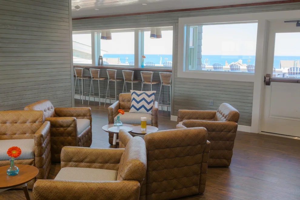 The Narragansett Break Hotel, Rhode Island by Digs Design Company - Photo 26