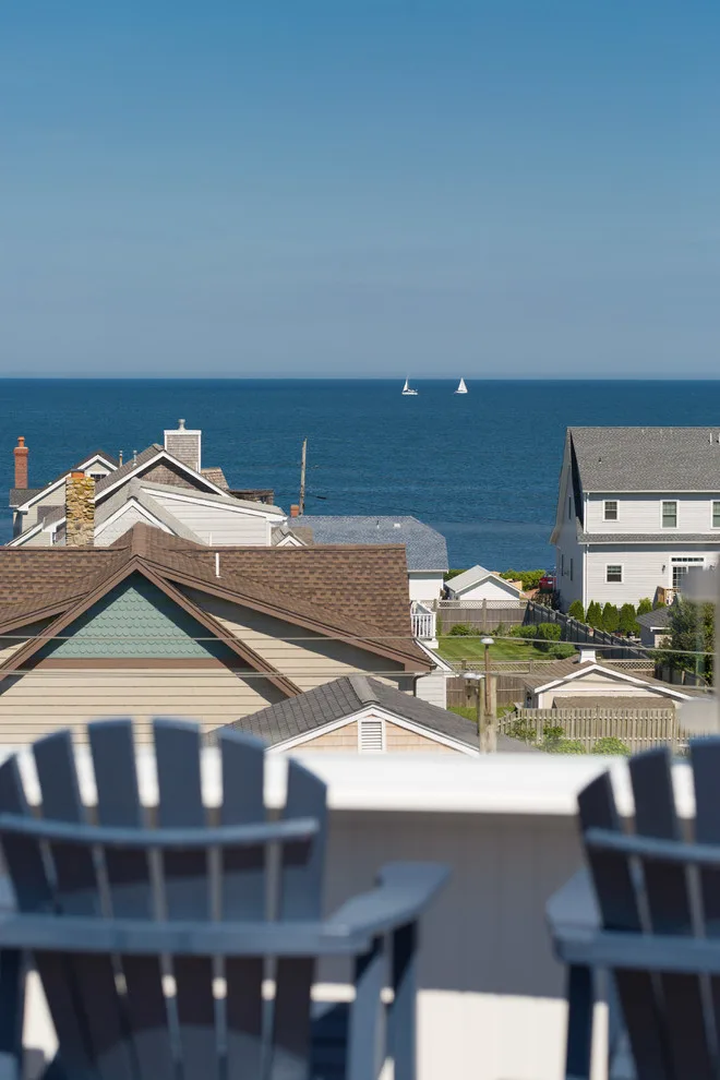 The Narragansett Break Hotel, Rhode Island by Digs Design Company - Photo 16