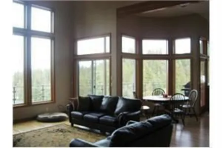 The Lakeside Home by Making Spaces Work - Photo 28