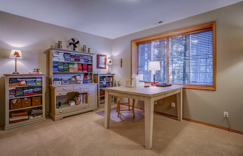 The Lakeside Home by Making Spaces Work - Photo 32