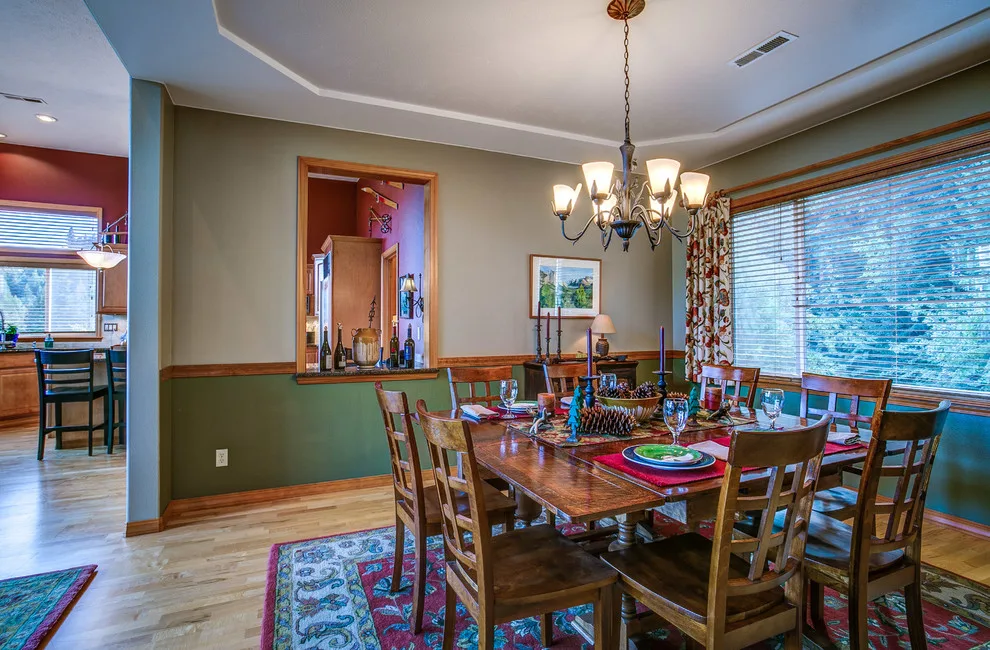 The Lakeside Home by Making Spaces Work - Photo 6