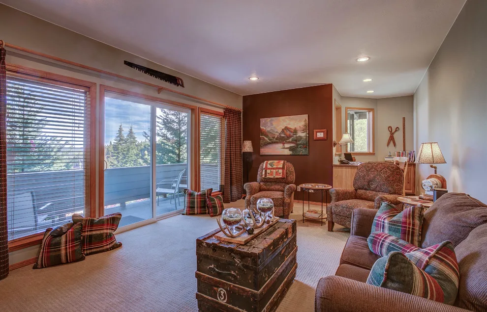 The Lakeside Home by Making Spaces Work - Photo 15