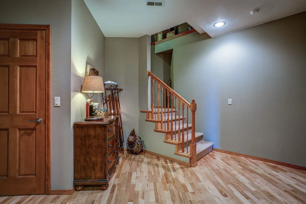The Lakeside Home by Making Spaces Work - Photo 4