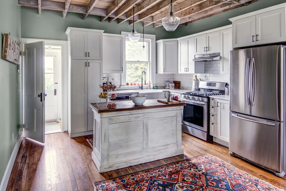 The Fruit Grove Residence by Amy Krane Color Consulting - Photo 2
