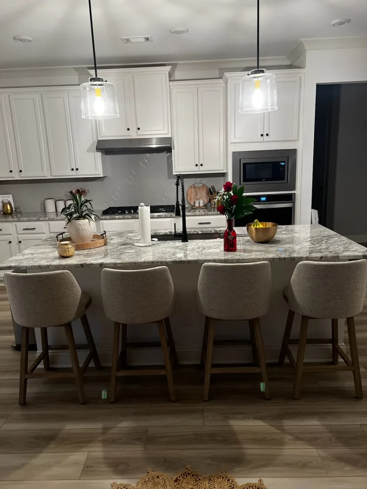 Virgil Interiors - Photo 4