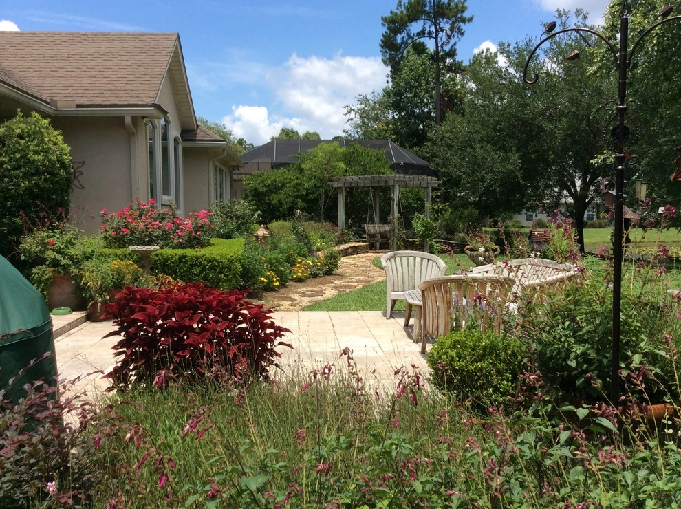 Backyard Garden by Reep Lawncare & Landscaping - Photo 6