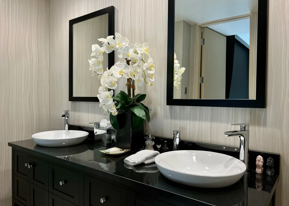 The Classic Contemporary by Indian Wells & Beverly Hills Luxury Interiors - Photo 31