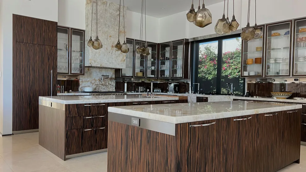 The Classic Contemporary by Indian Wells & Beverly Hills Luxury Interiors - Photo 20