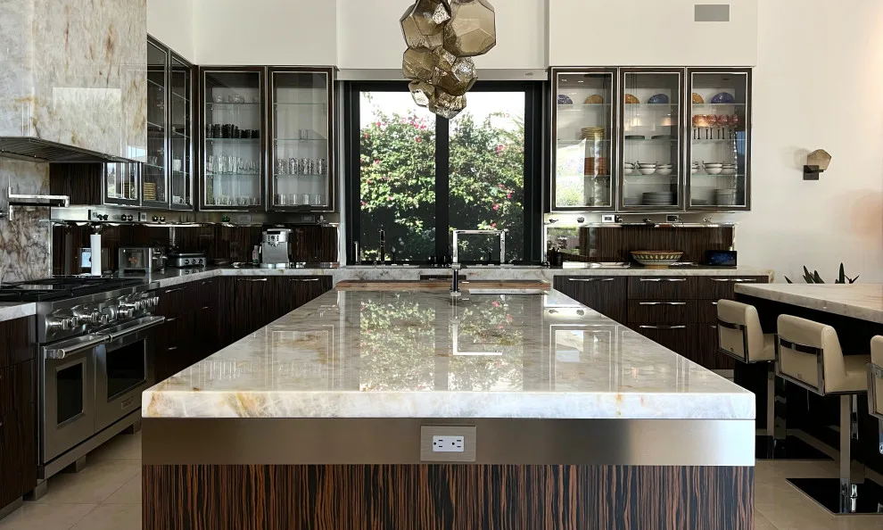 The Classic Contemporary by Indian Wells & Beverly Hills Luxury Interiors - Photo 3