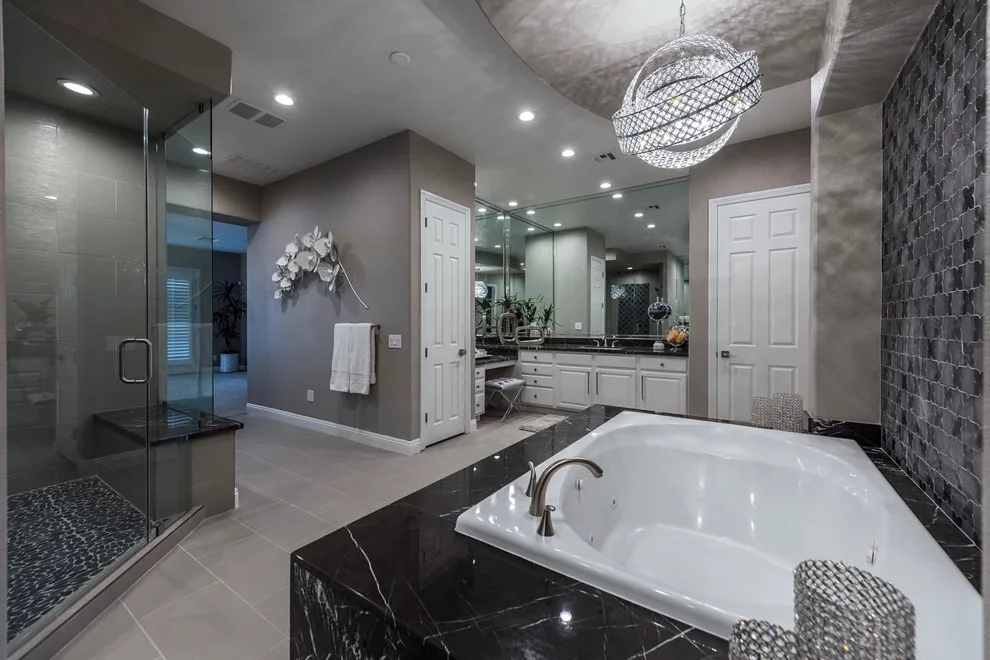 Modern Transition in The Willows, Summerlin by Design By Sasha - Photo 9