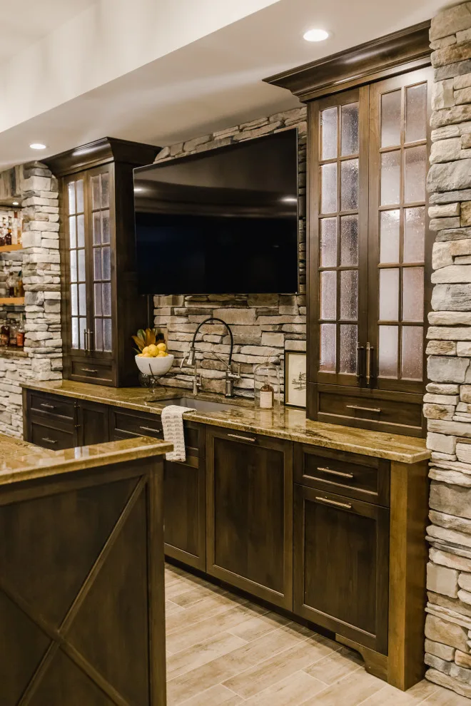 Lakeside Timber Frame Home by Tanya Rynicke Interiors, LLC - Photo 28