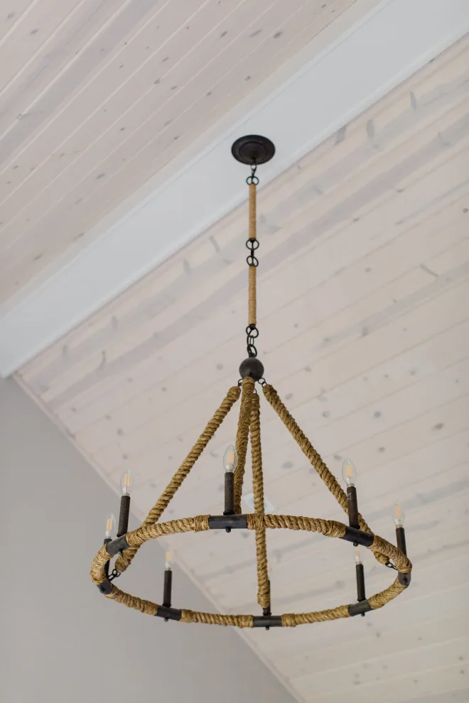 Lakeside Timber Frame Home by Tanya Rynicke Interiors, LLC - Photo 24