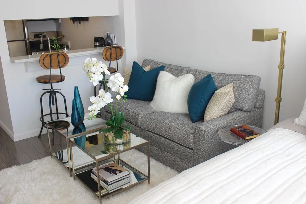 Carmen Caceres Ethan Allen NYC - Photo 14