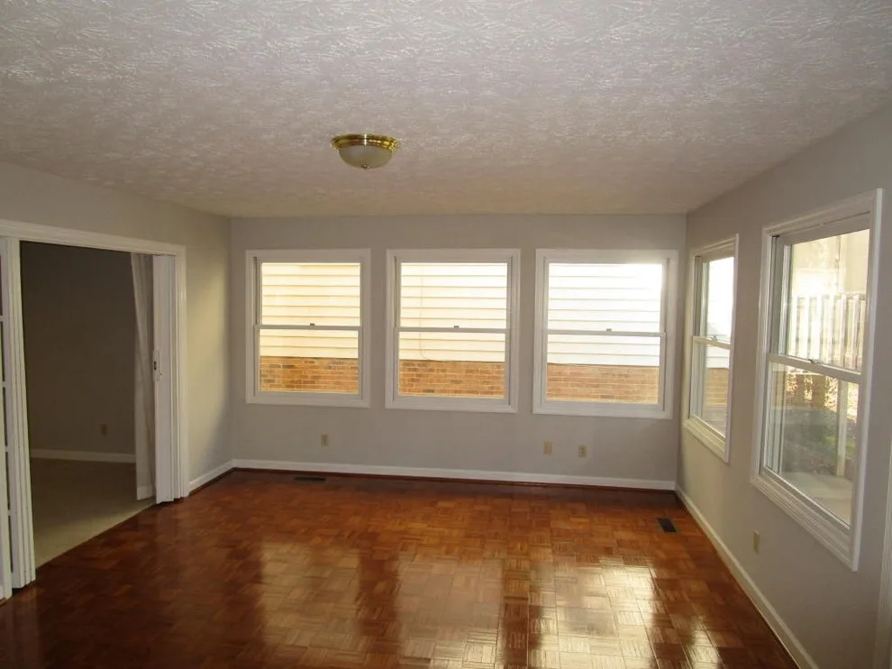 Senior Services - Converting Townhouse to Rental Property by Finishing Touches - Photo 18