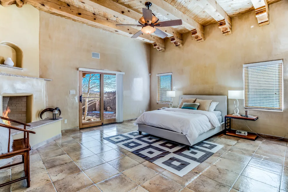 Southwestern Traditional Aldea Home by Pink Dwelling - Photo 3