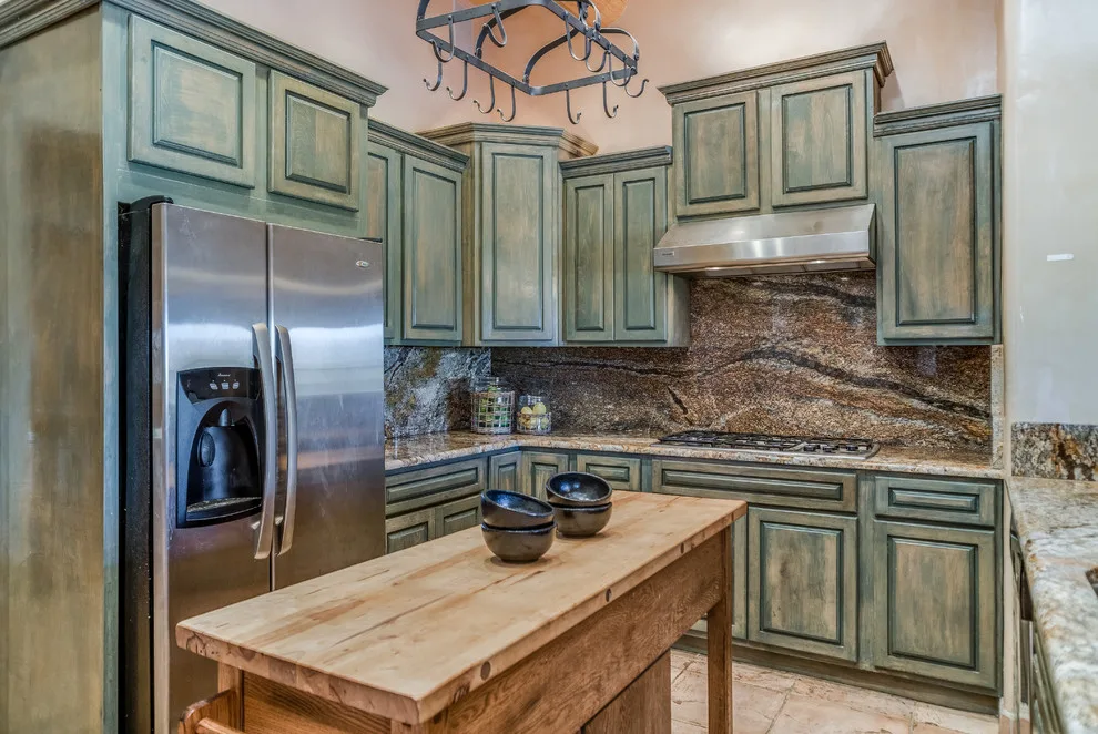Southwestern Traditional Aldea Home by Pink Dwelling - Photo 2