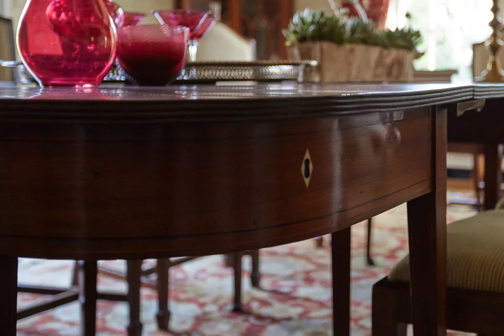 Classic Dining Room in Lake Forest by Tina Dann-Fenwick Interiors - Photo 6