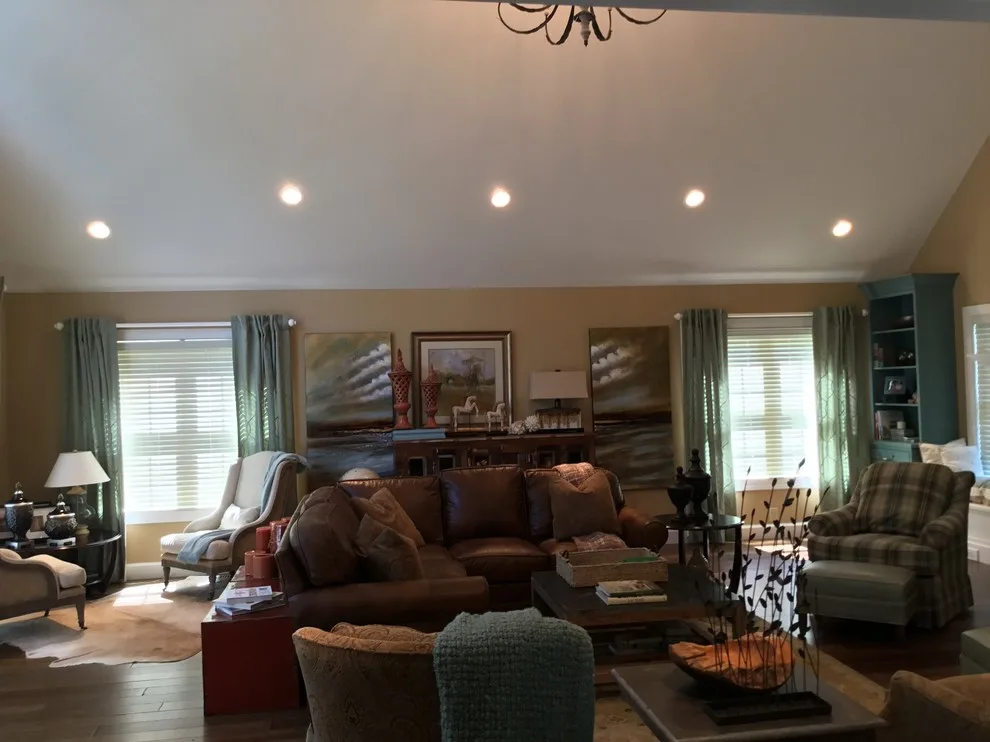 Harleywood Productions, LLC - Photo 4