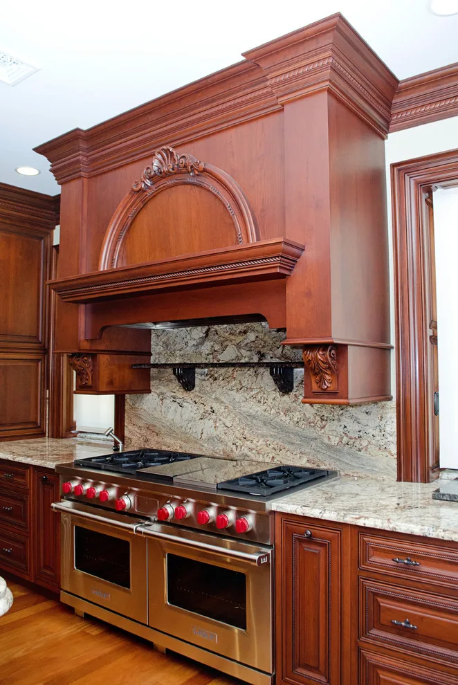 classic kitchen by L B Interiors LLC - Photo 11