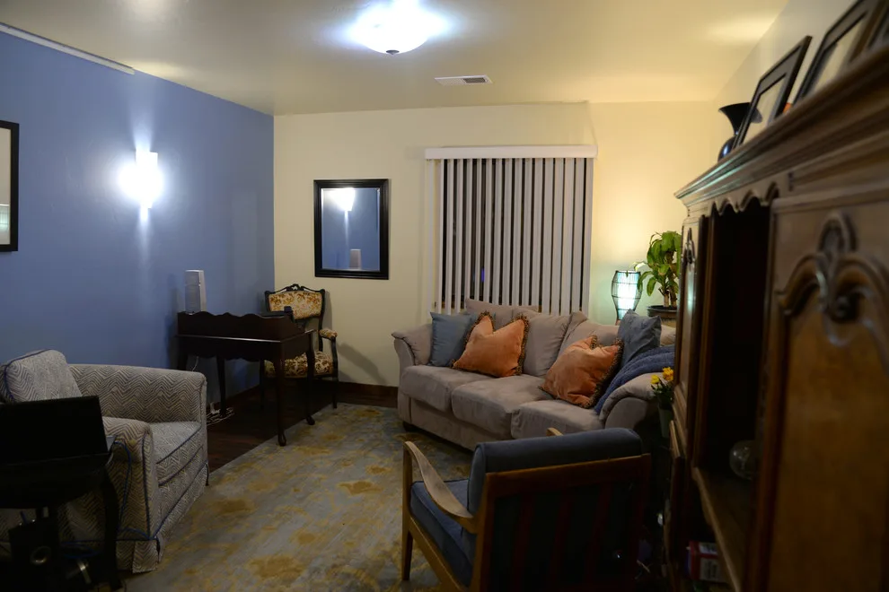 Conventional Mental Health Center by Home Stylus - Photo 12