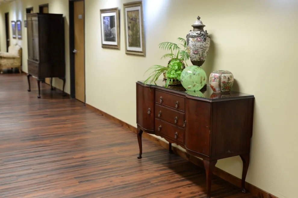 Conventional Mental Health Center by Home Stylus - Photo 9