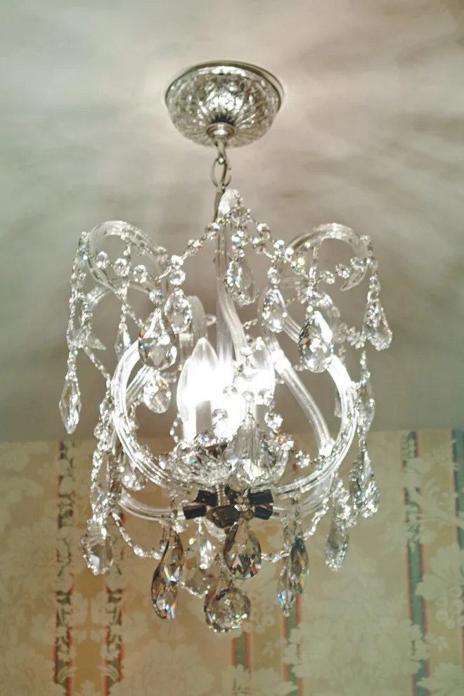classic powder room by L B Interiors LLC - Photo 2