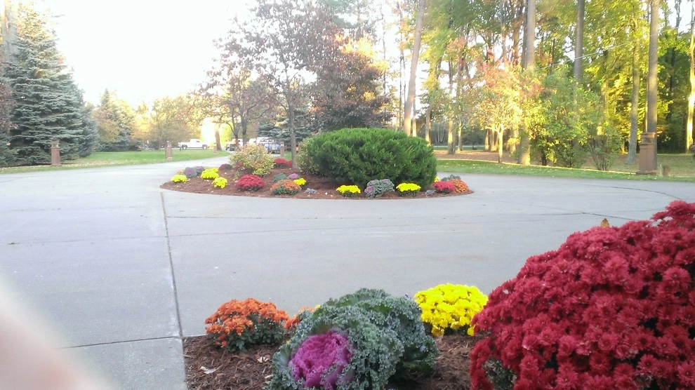 Rent A Gardener LLC - Photo 9