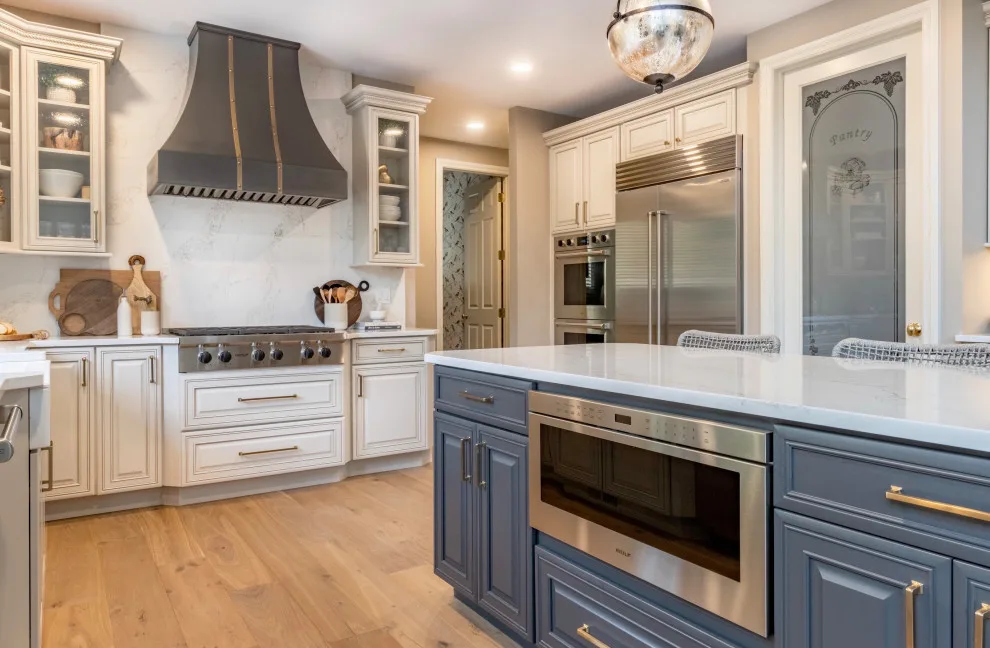 Classic Modern Complete Home Makeover by Tanya Rynicke Interiors, LLC - Photo 11