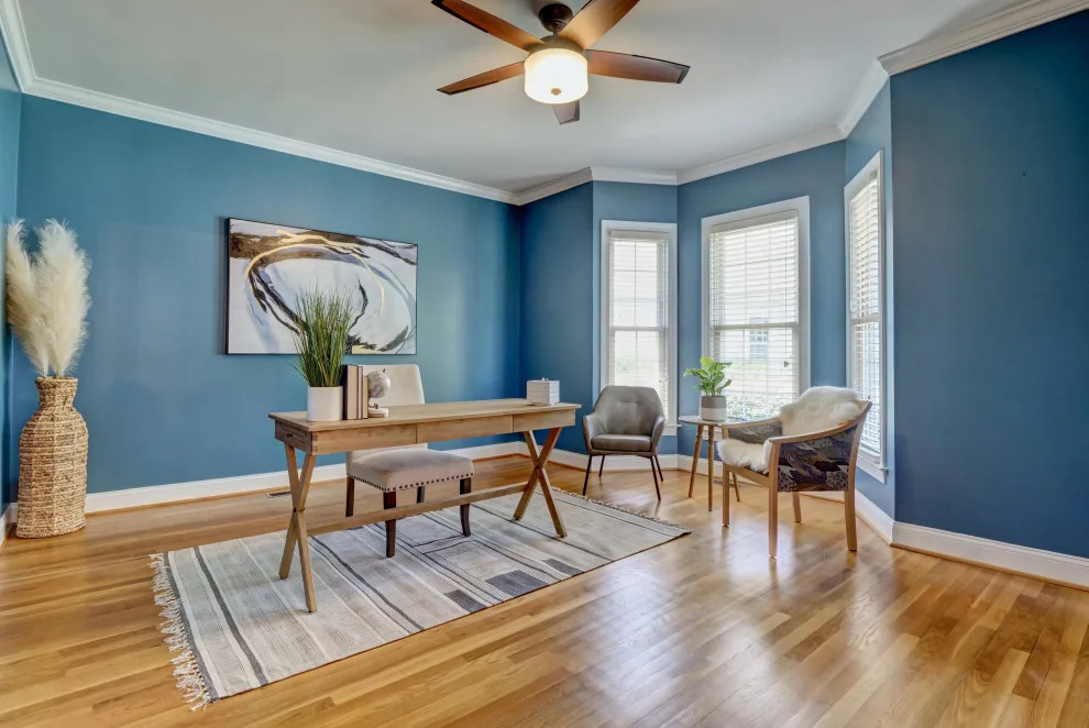 Coastal Transitional Vacant Phase by Porchlight Interiors LLC - Photo 3