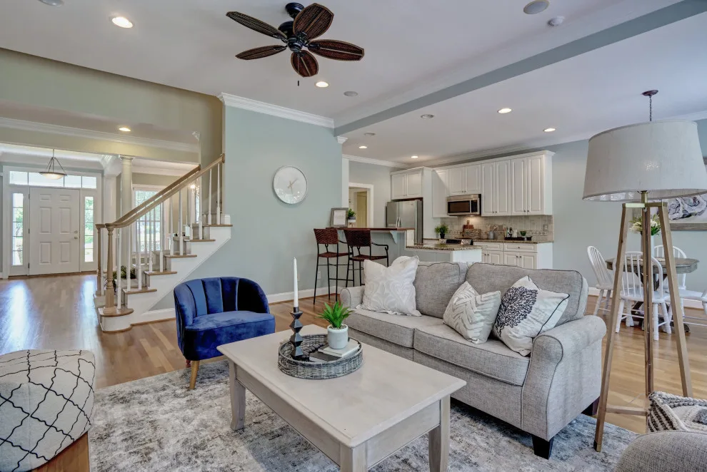 Coastal Transitional Vacant Phase by Porchlight Interiors LLC - Photo 2